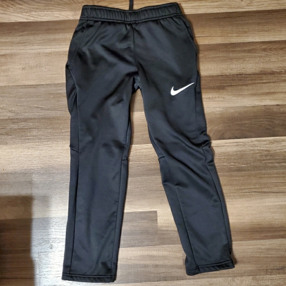 NWOT Nike DRI-Fit Pants